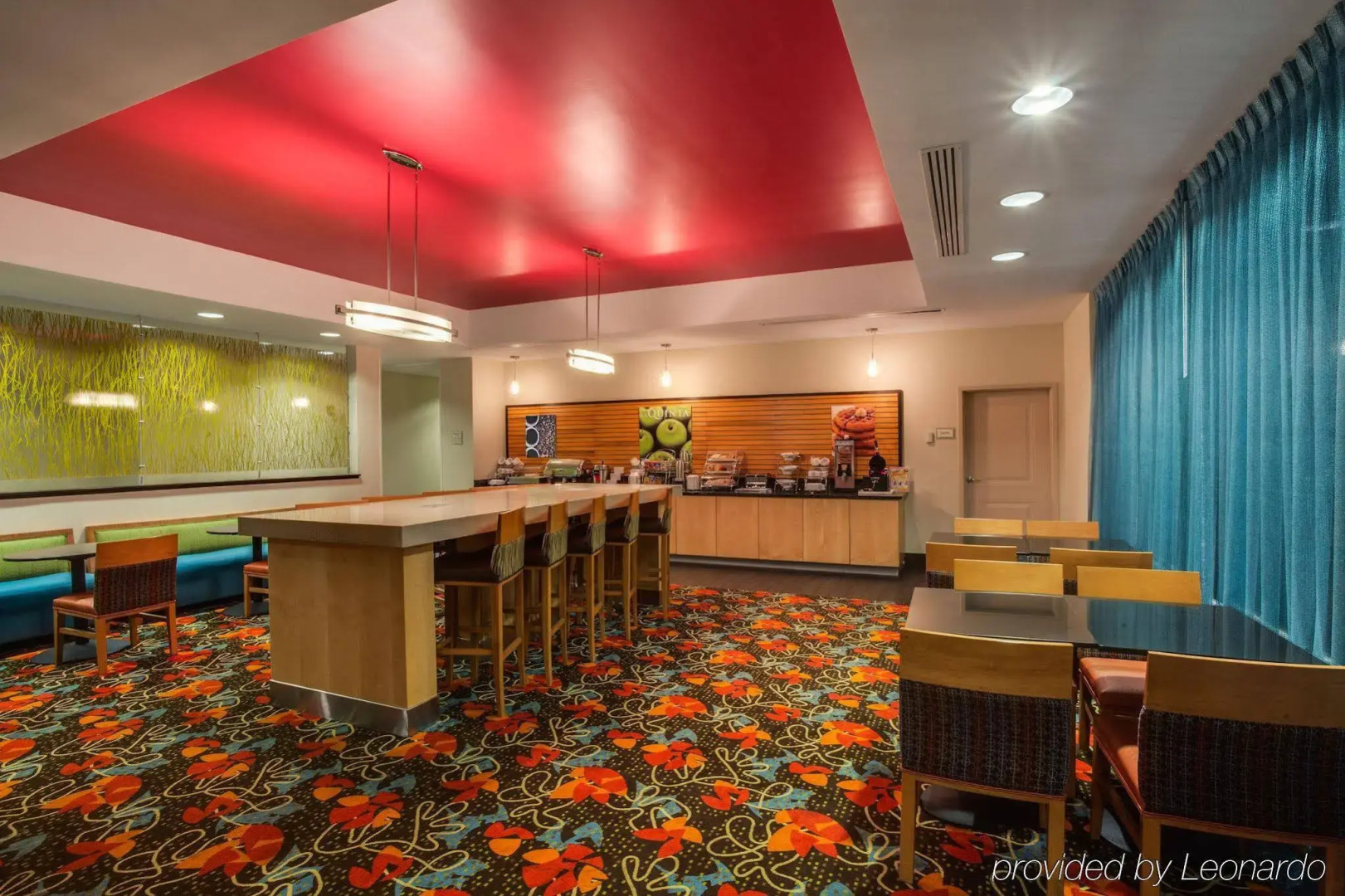 La Quinta Inn & Suites by Wyndham Starkville at MSU