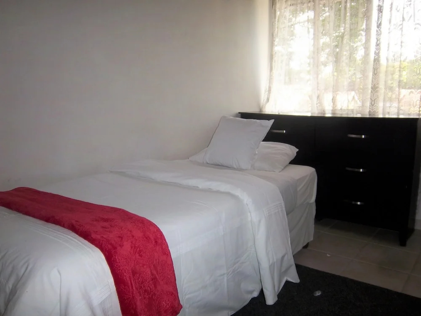 Franchise Sister Guest House