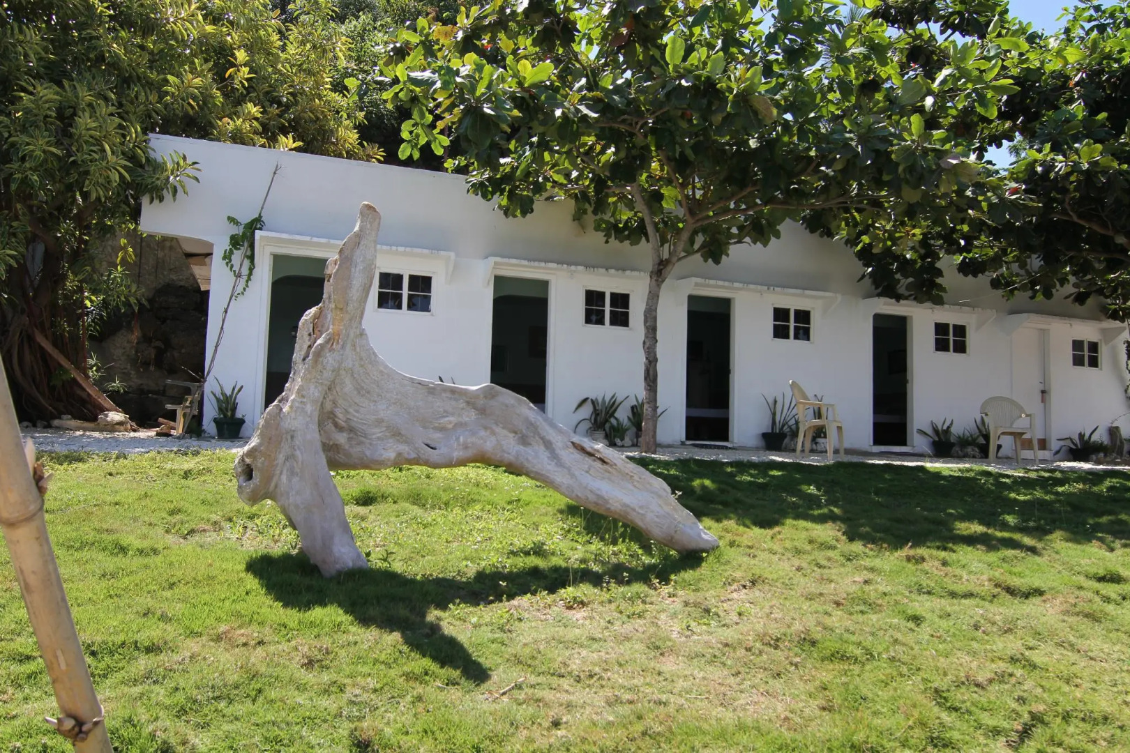 Villa Agatona Garden Beach Resort