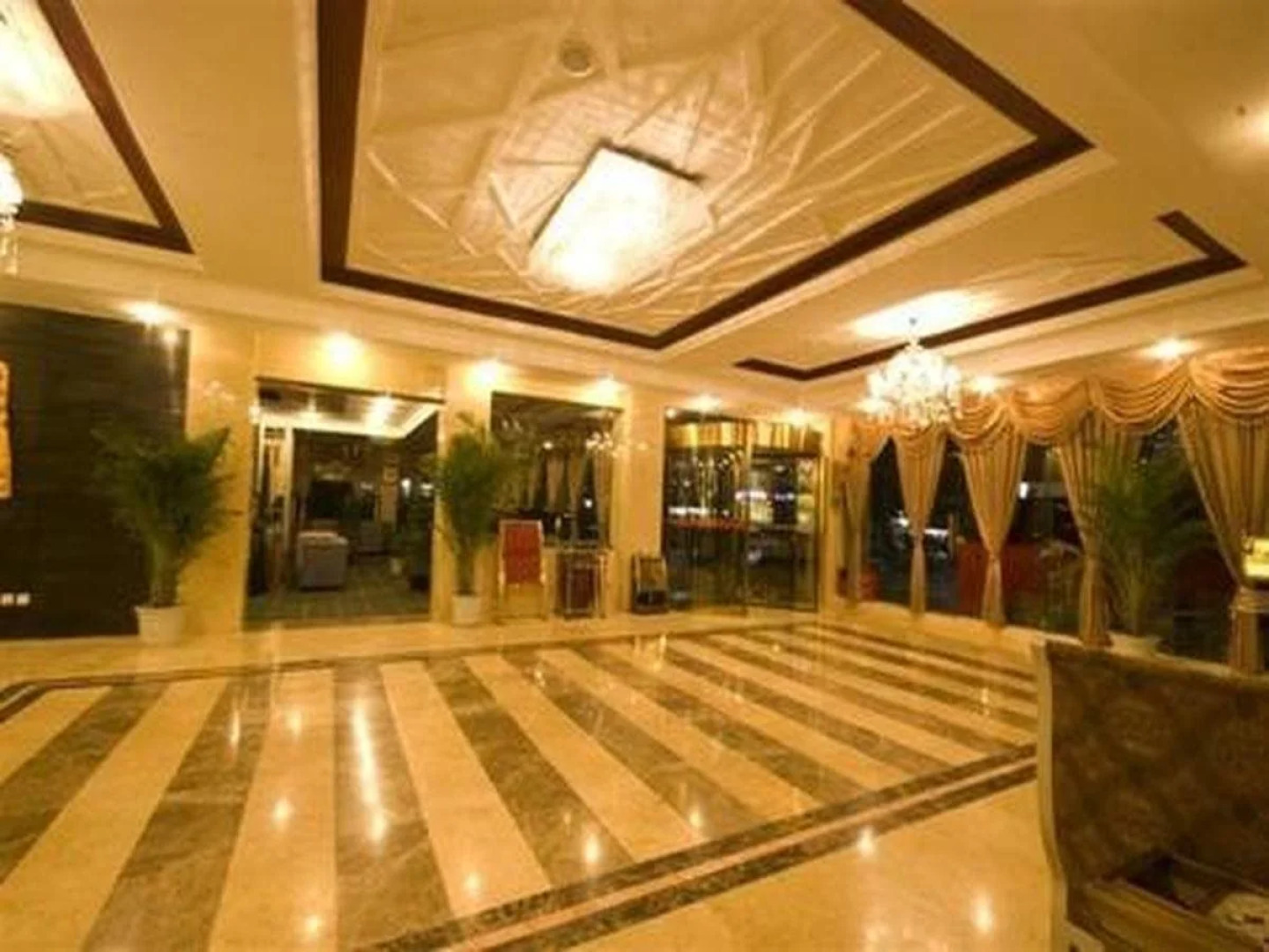 An e Courtyard Hotel Jiu Zhai Gou Branch
