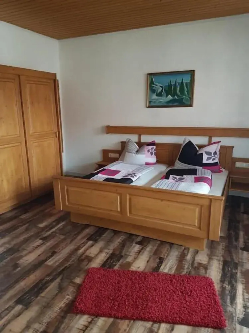 Landgasthof Zur Schwärzenburg - Familie Zwicknagl