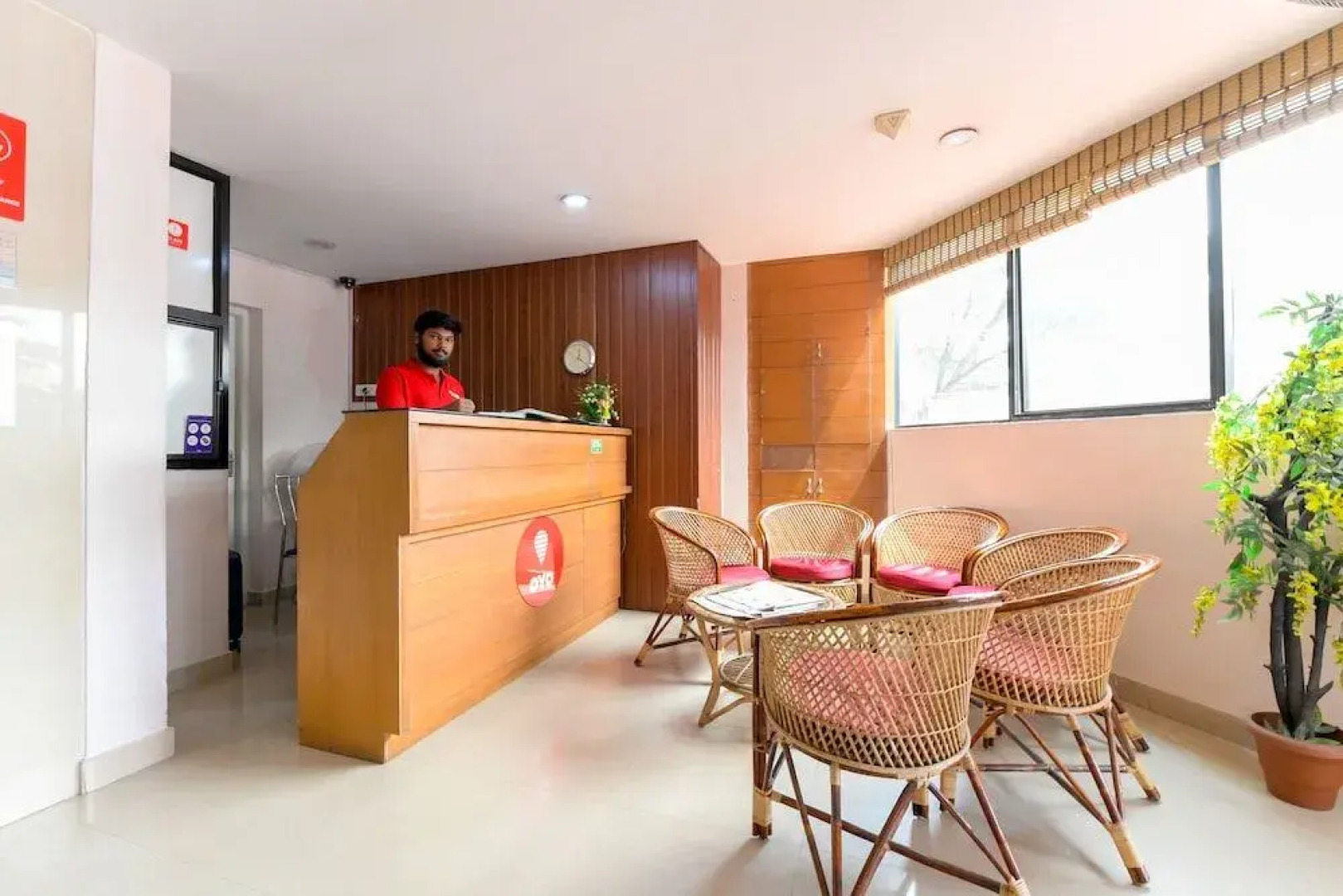 Hotel Tri-Star Regency