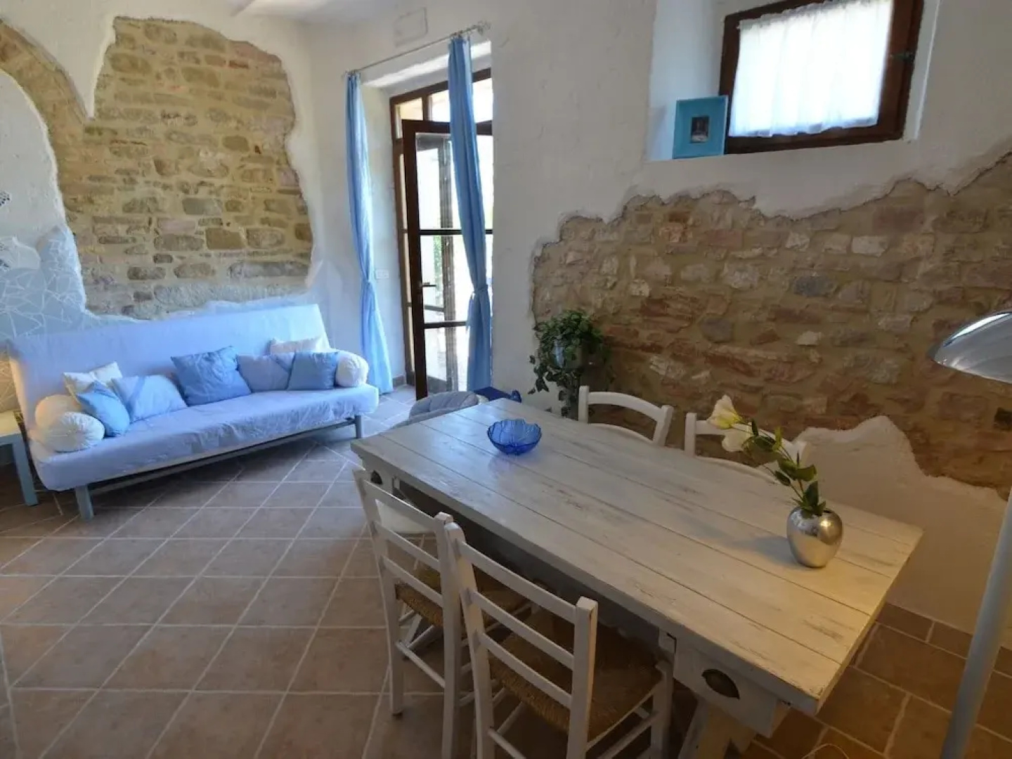 Tasteful Apartment in Pergola With Terrace