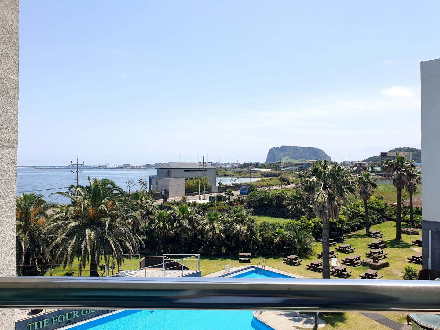 The Four Graces Resort