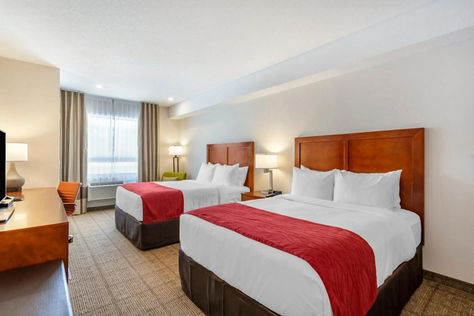 Comfort Inn & Suites