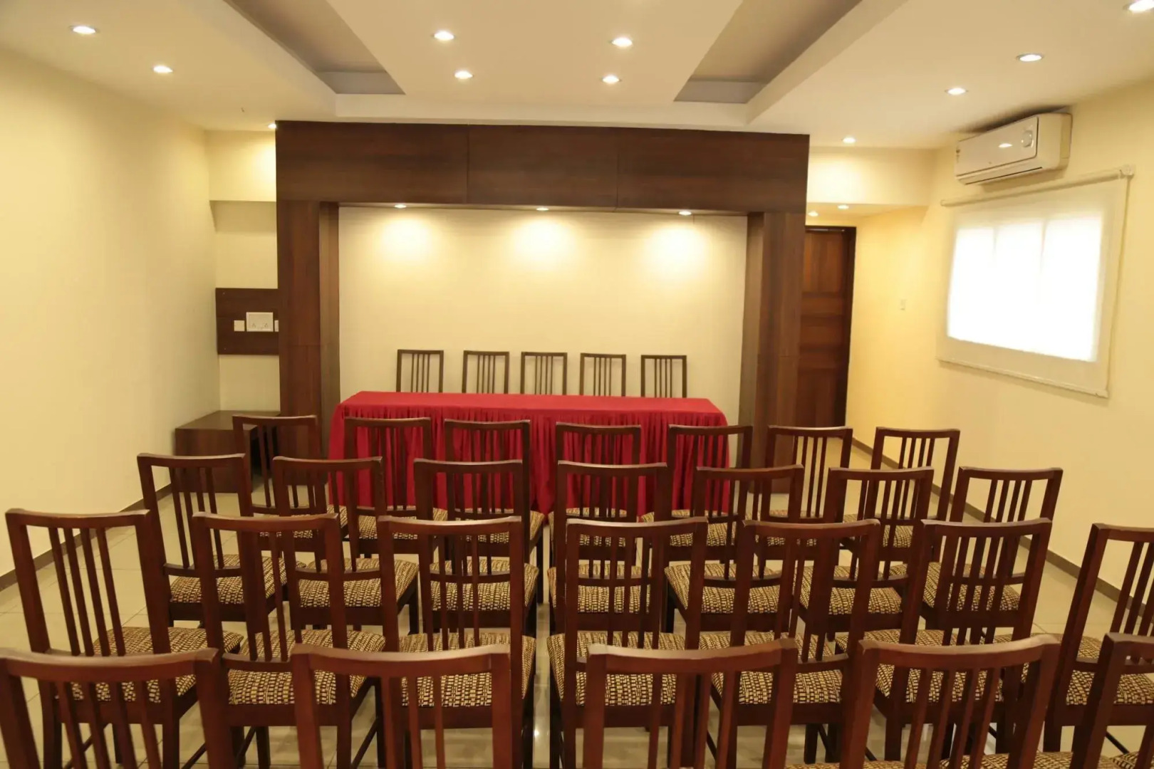 OYO Rooms Bendoorwell Junction