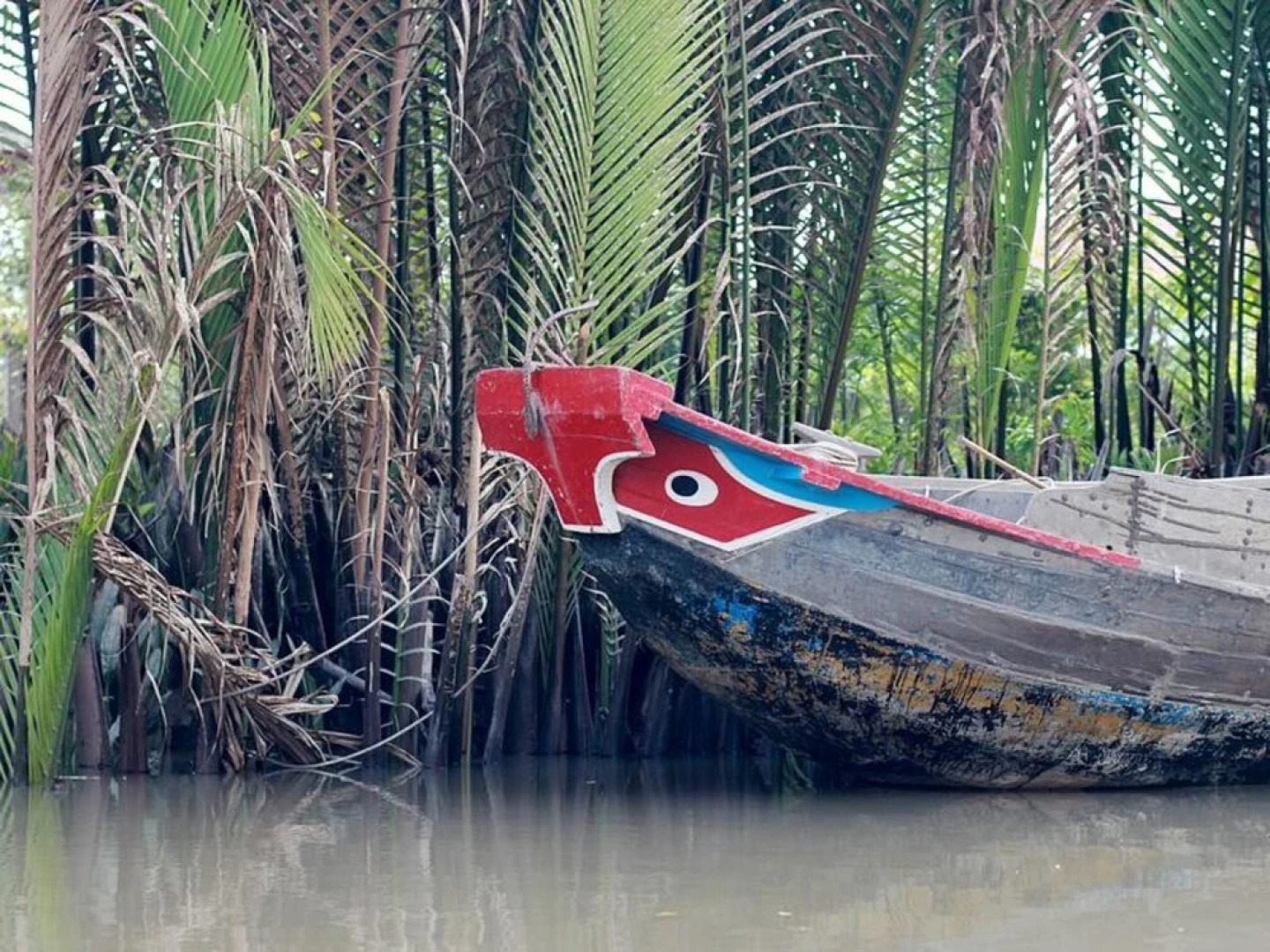 Peaceful Homestay in the Middle of Fruit Garden - Room With two Double Beds