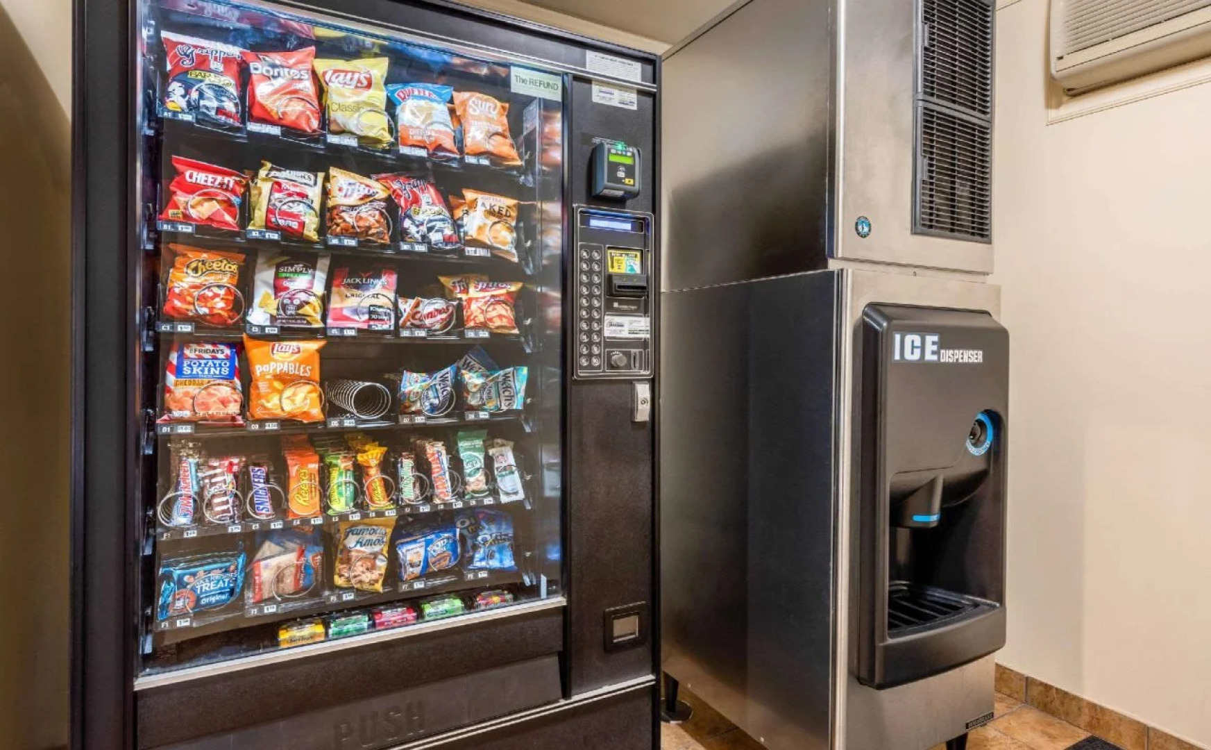 Comfort Inn & Suites Cincinnati Uptown Clifton