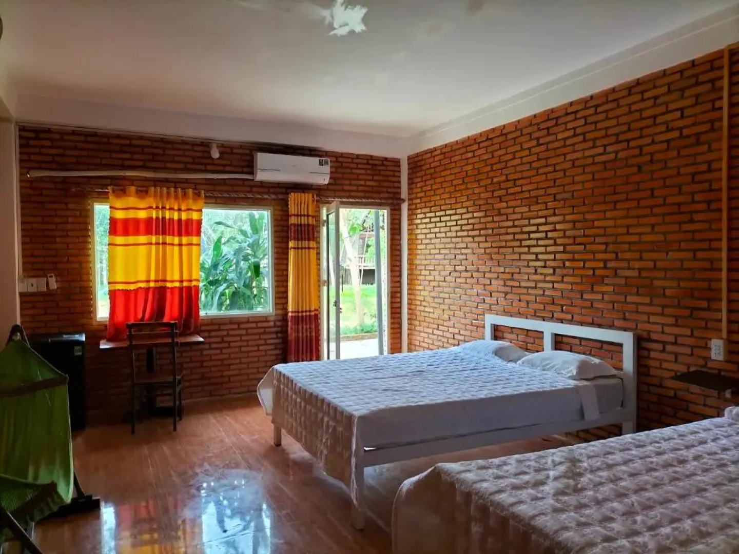 Rice straw Green lodge- resort