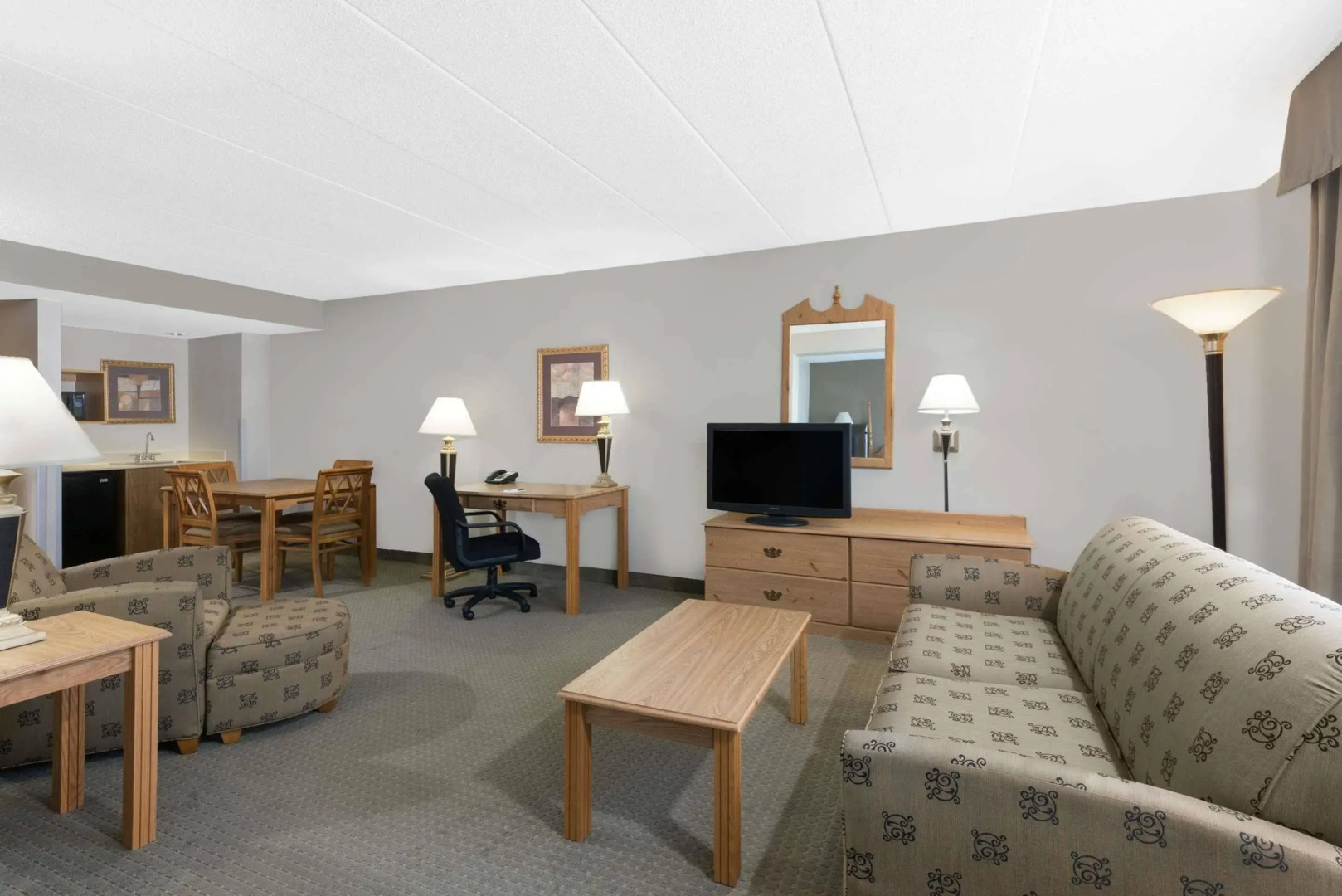 Spark by Hilton Mechanicsburg