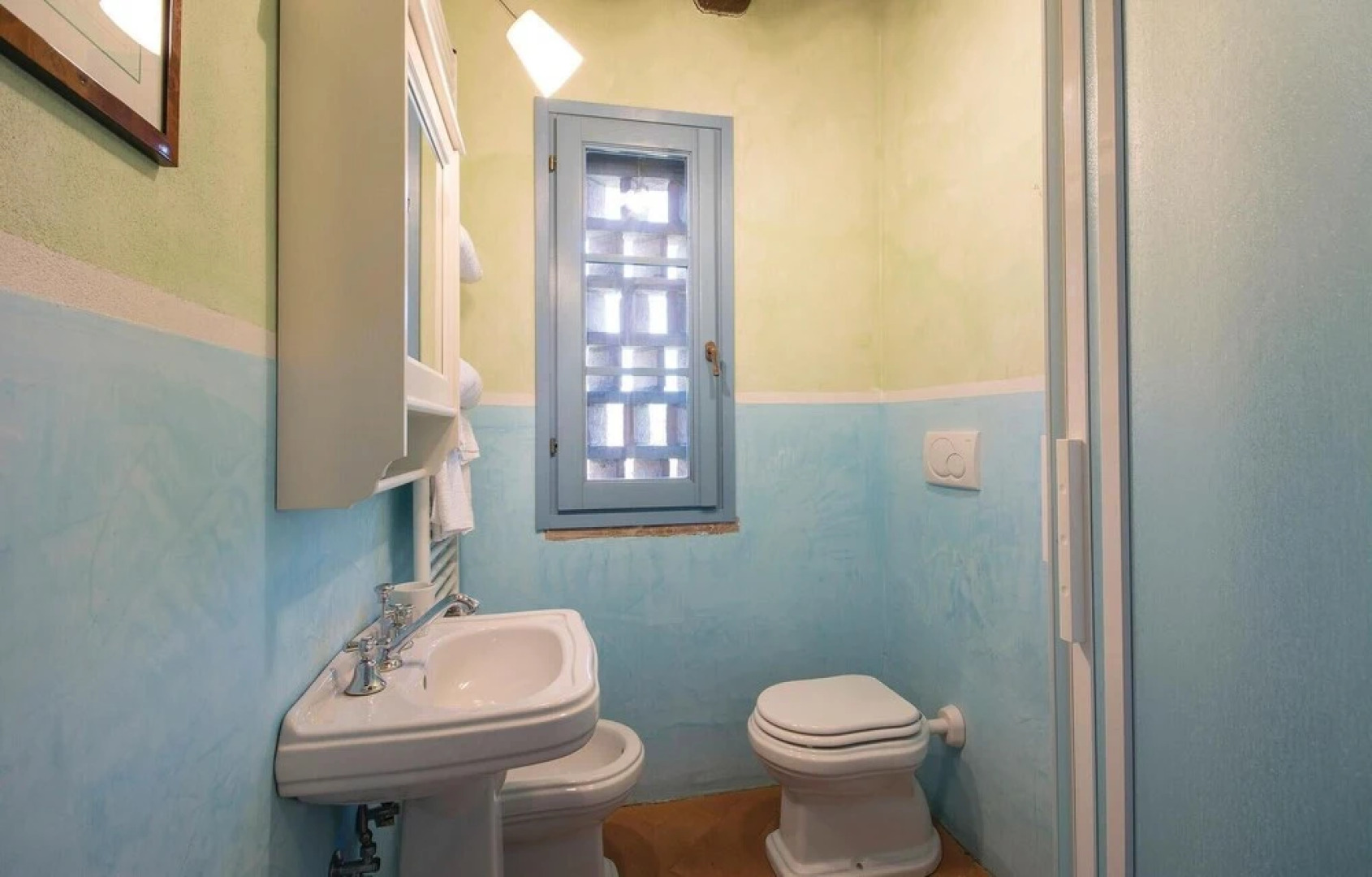 Beautiful Home in Buggiano PT With Wifi and 3 Bedrooms