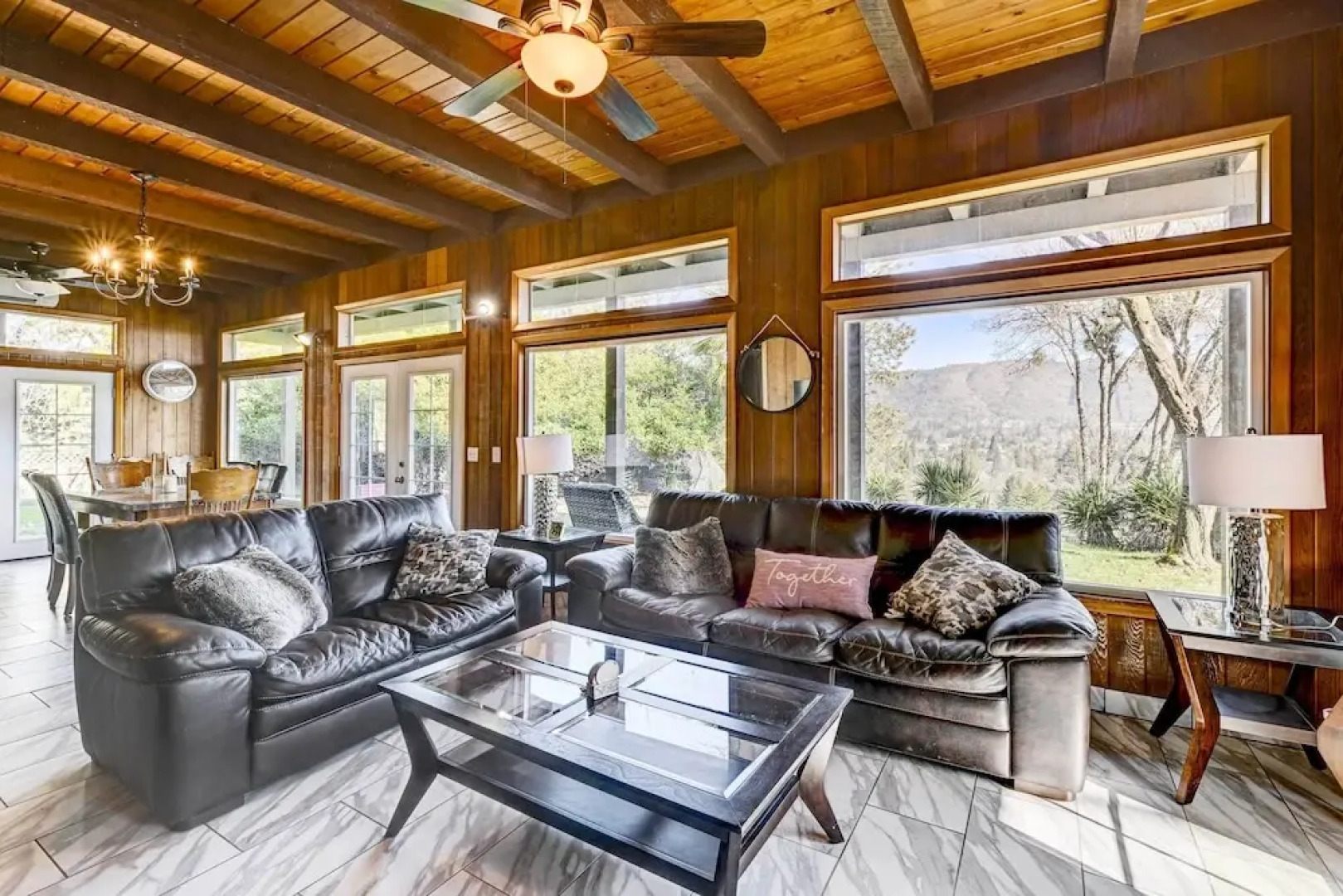 Pet-friendly Grants Pass Home w/ Hot Tub!