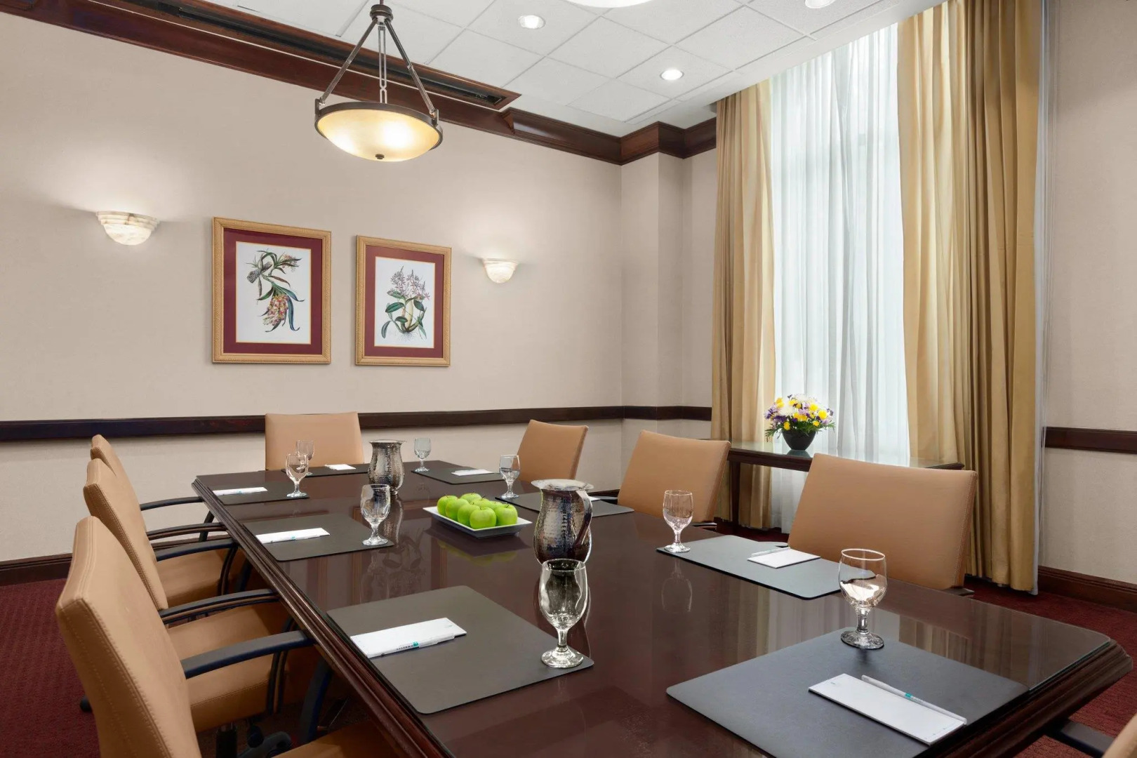 Embassy Suites by Hilton Montgomery Hotel & Conference Ctr