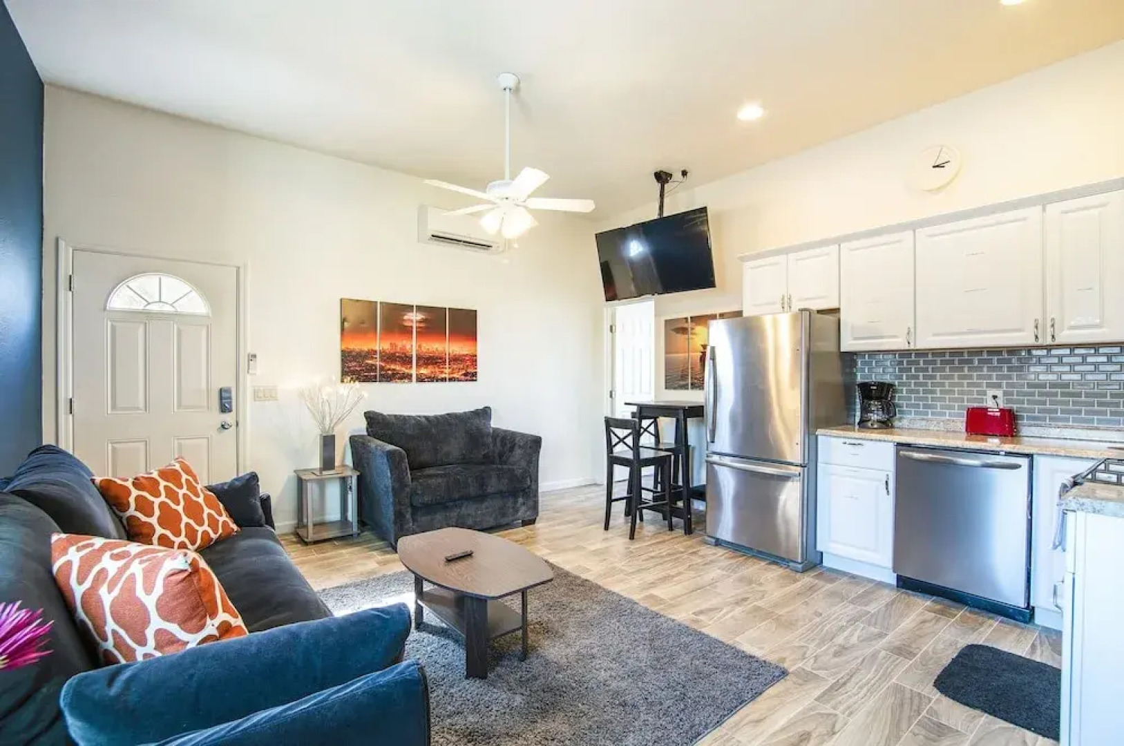 The Landmark Apartments