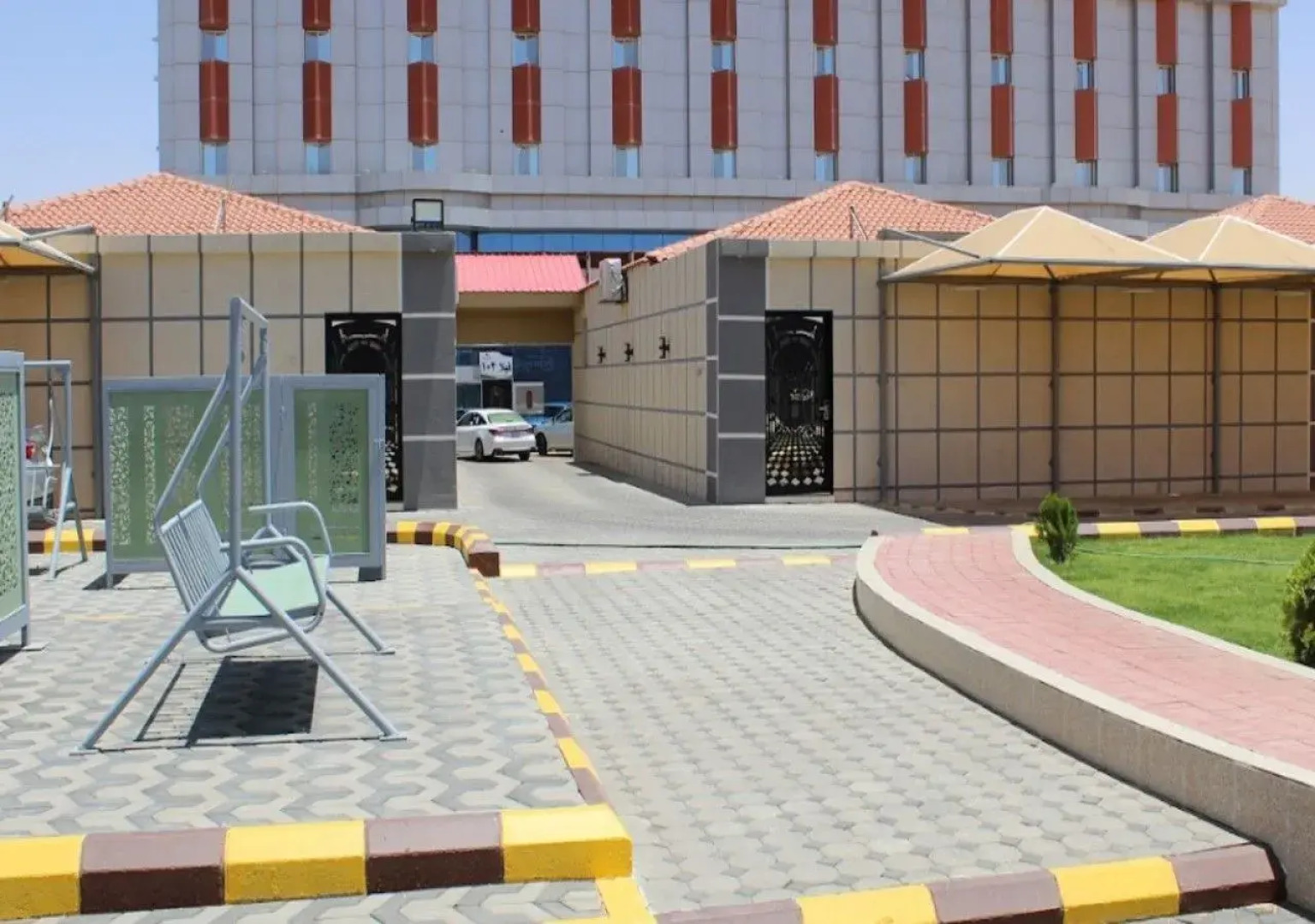 North Visitor Aparthotel