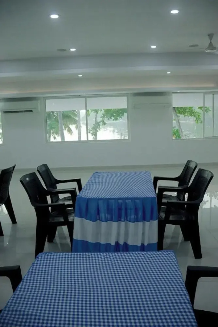 Ripples Backwater Resort