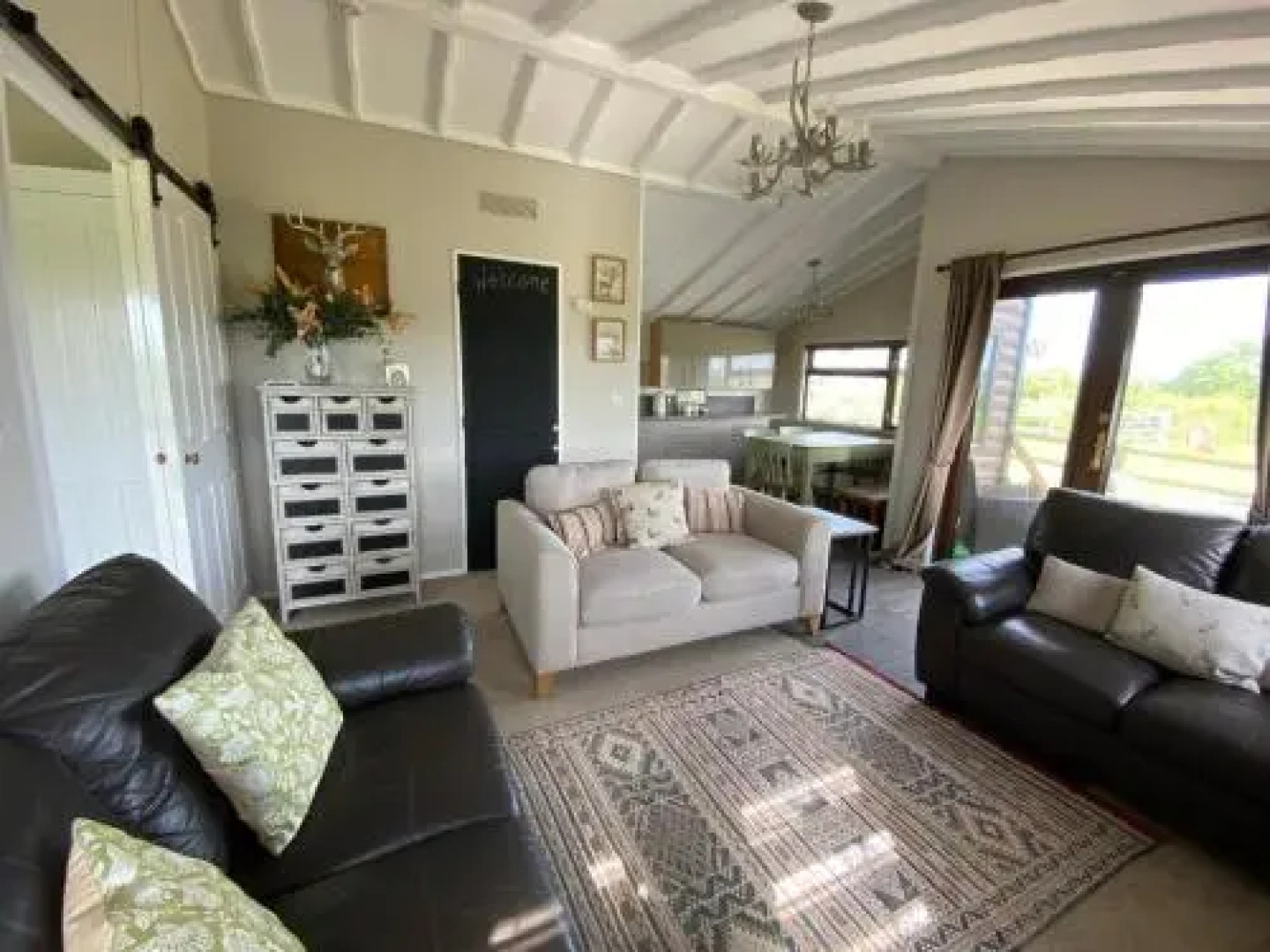 Rew Farm Country & Equestrian Accommodation