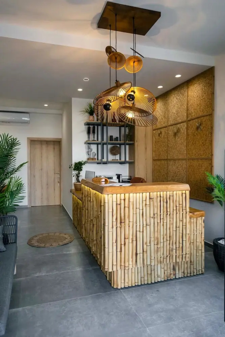 Del Mare Suites