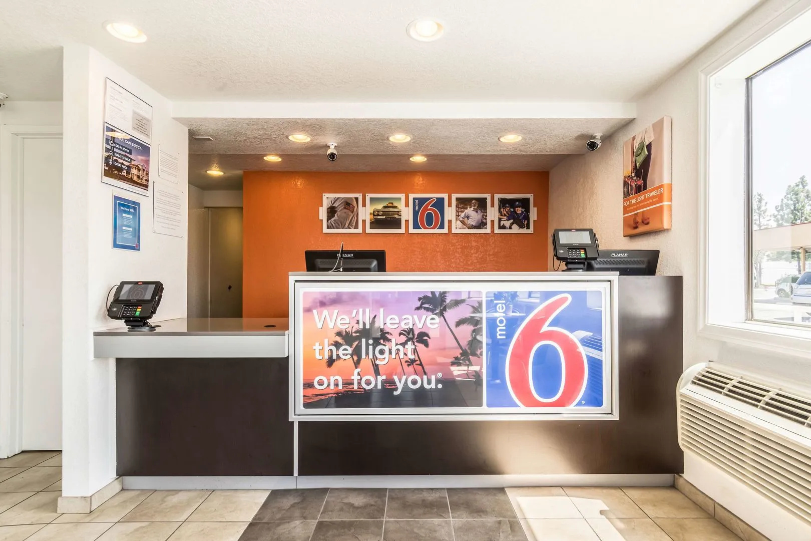 Motel 6 Anaheim, CA - Fullerton East