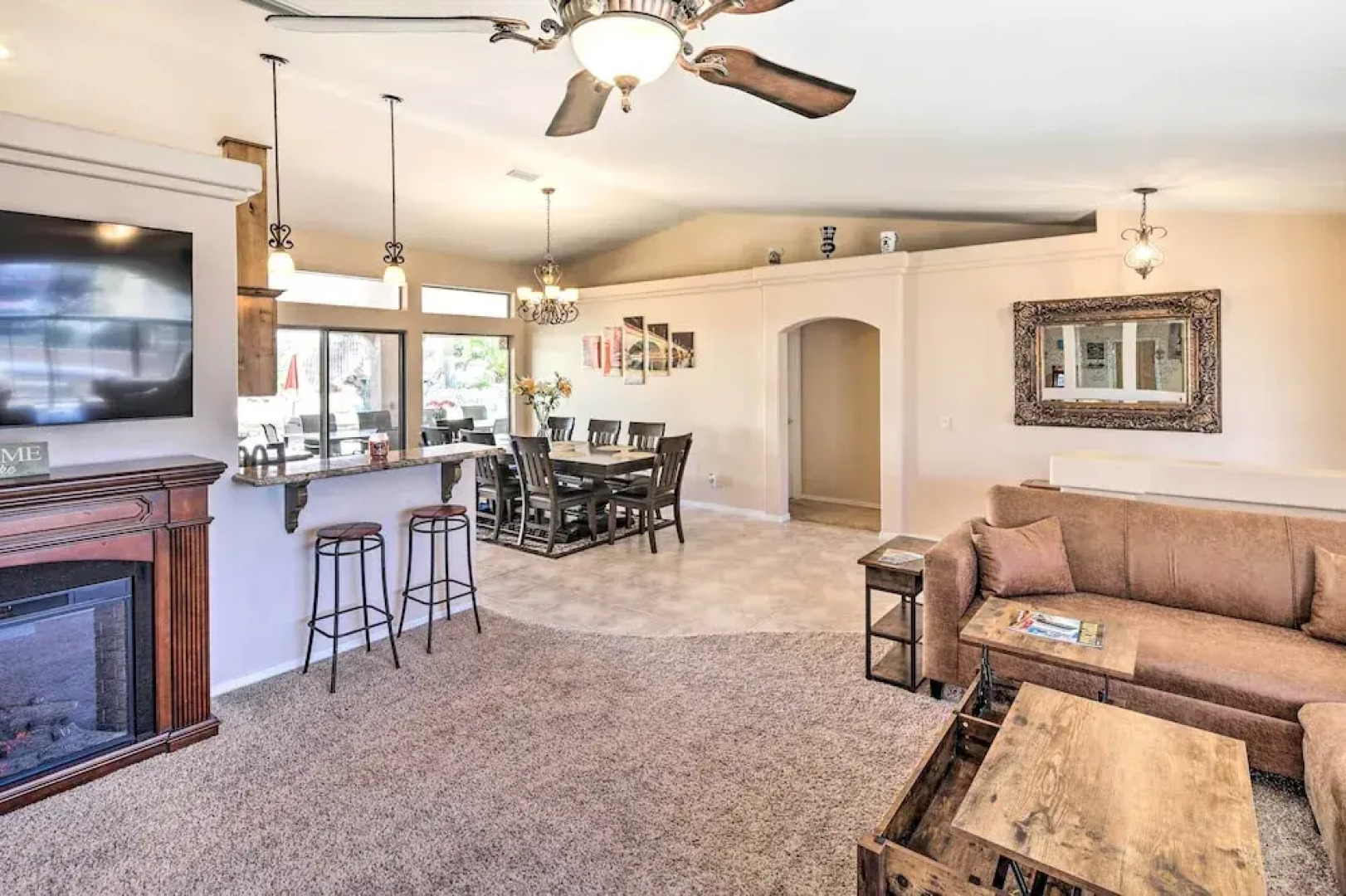 Heated Pool & Game Room: Lake Havasu Retreat
