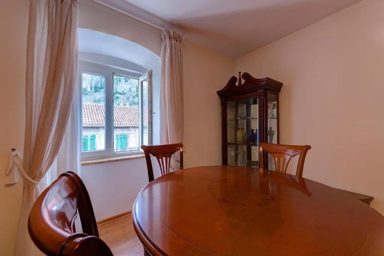 Kotor old town Palace Bucha