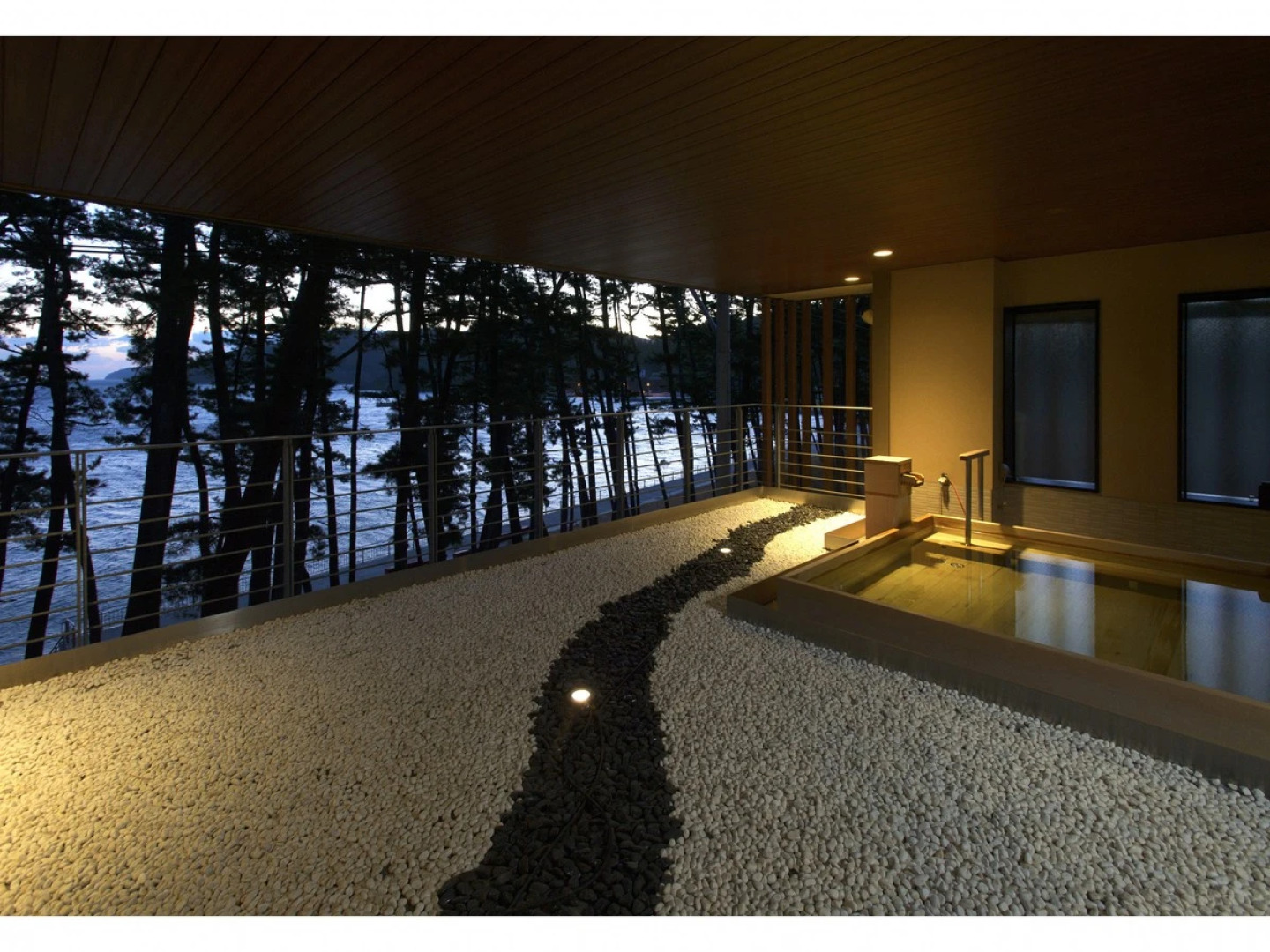 Seaside Restaurant Hotel Horaikan