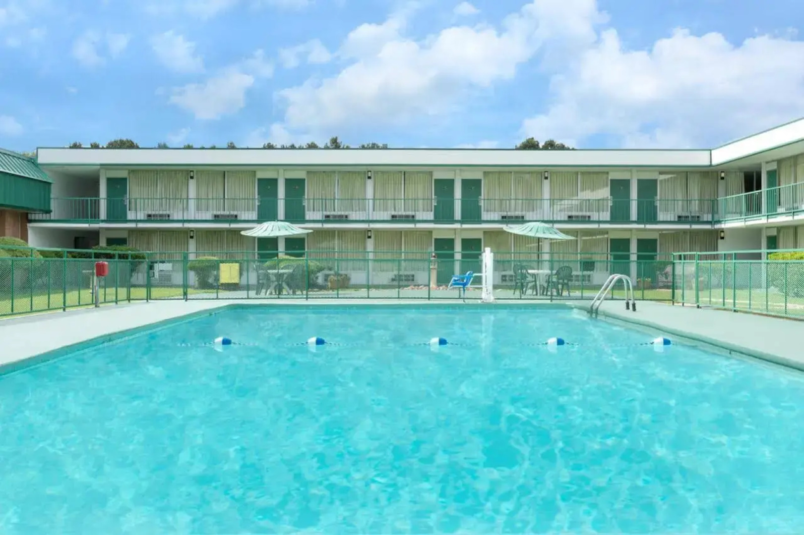 Super 8 By Wyndham Hope