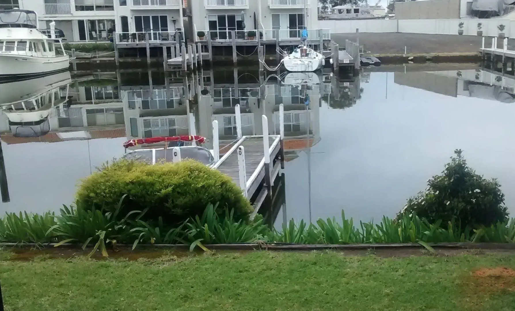 Mariners Cove at Paynesville Motel & Apartments