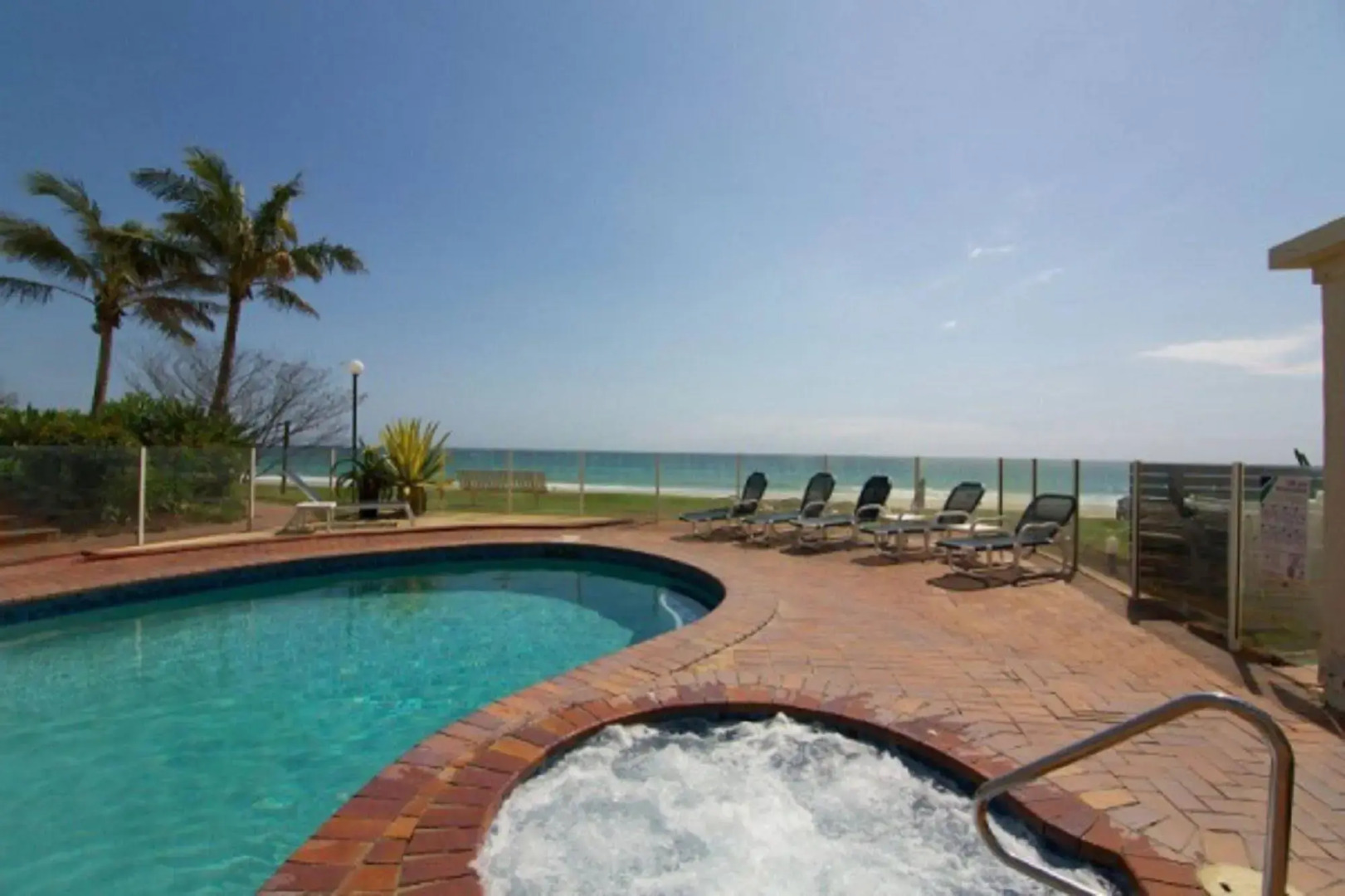 Crystal Beachfront Apartments