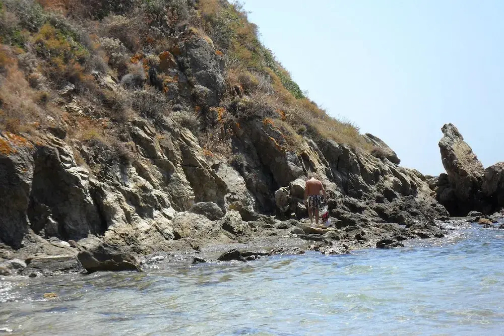 Villa With 3 Bedrooms in Chia, With Wonderful sea View, Furnished Garden and Wifi - 800 m From the Beach