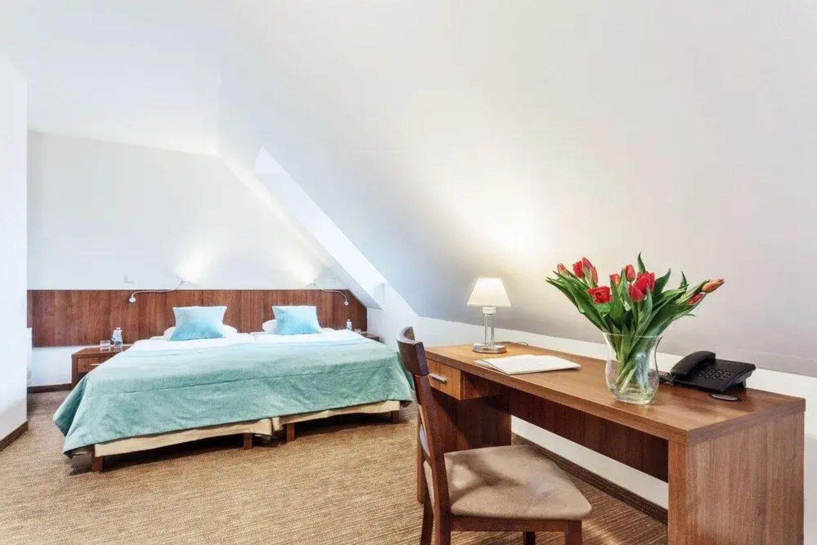 Hotel Modrzewiowy Dwór