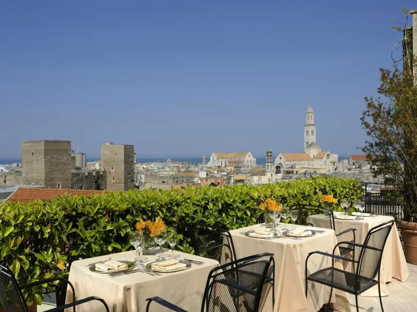 Mövenpick Hotel Bari