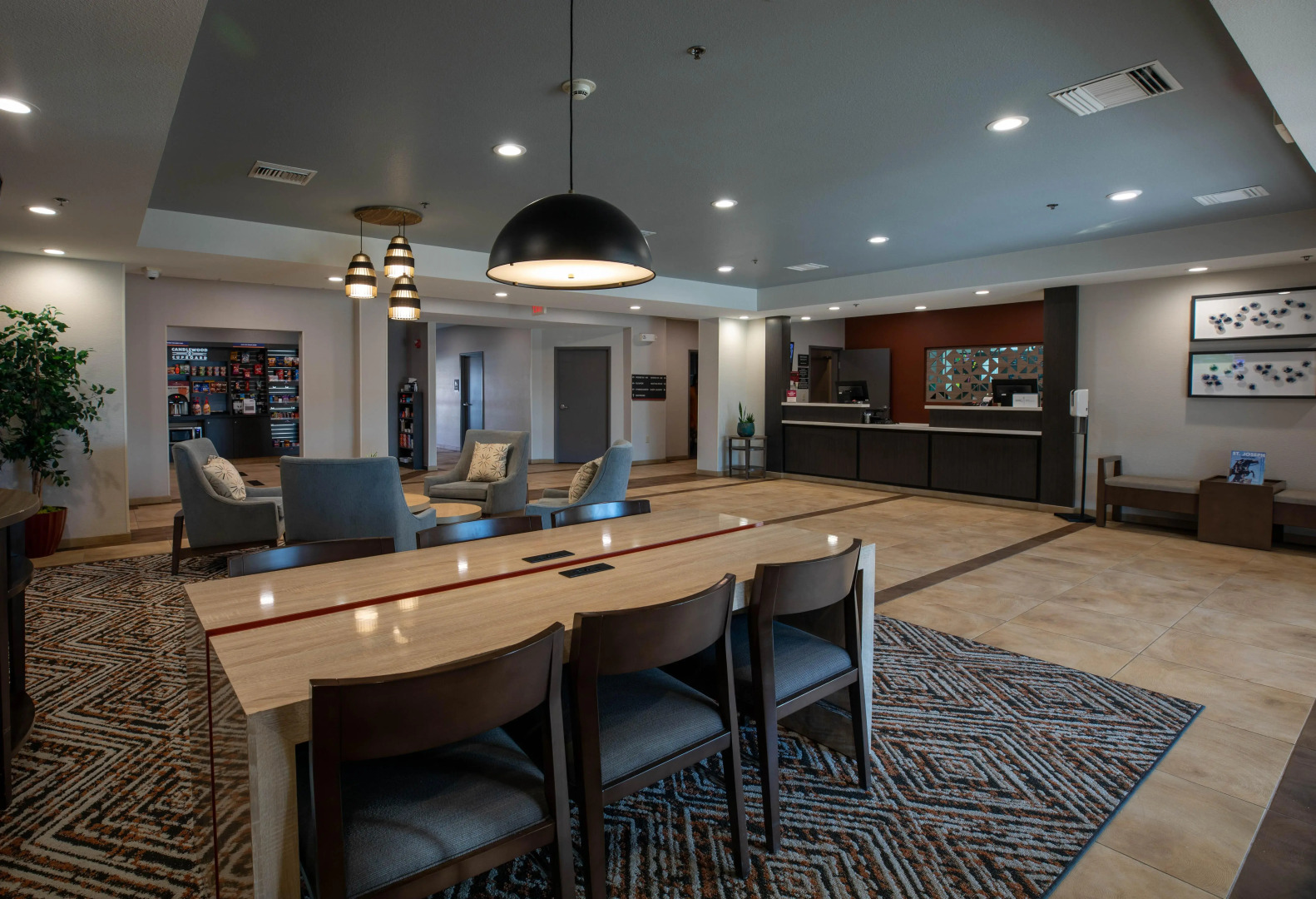 Candlewood Suites Saint Joseph