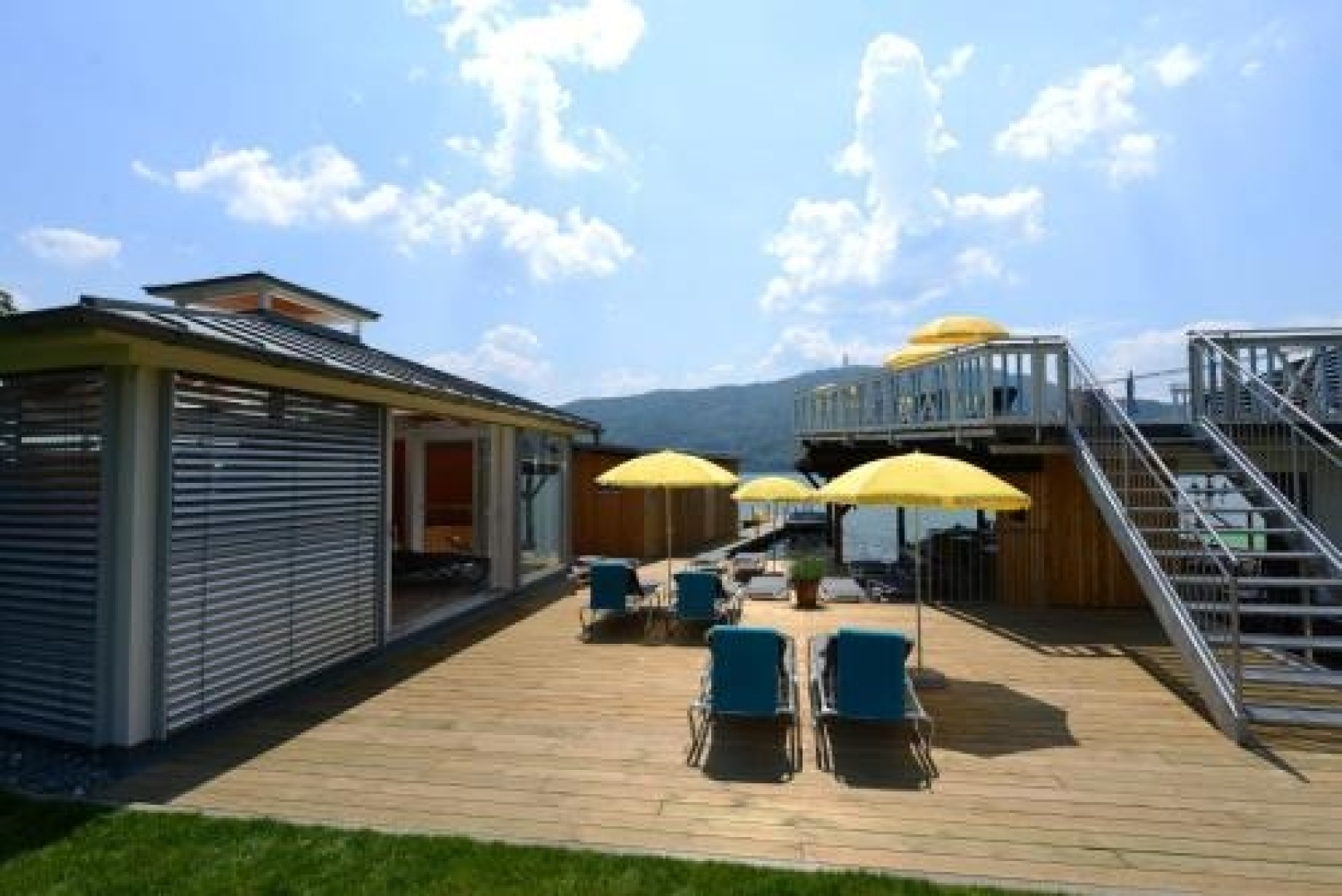 Palm Plaza Oceanfront Resort