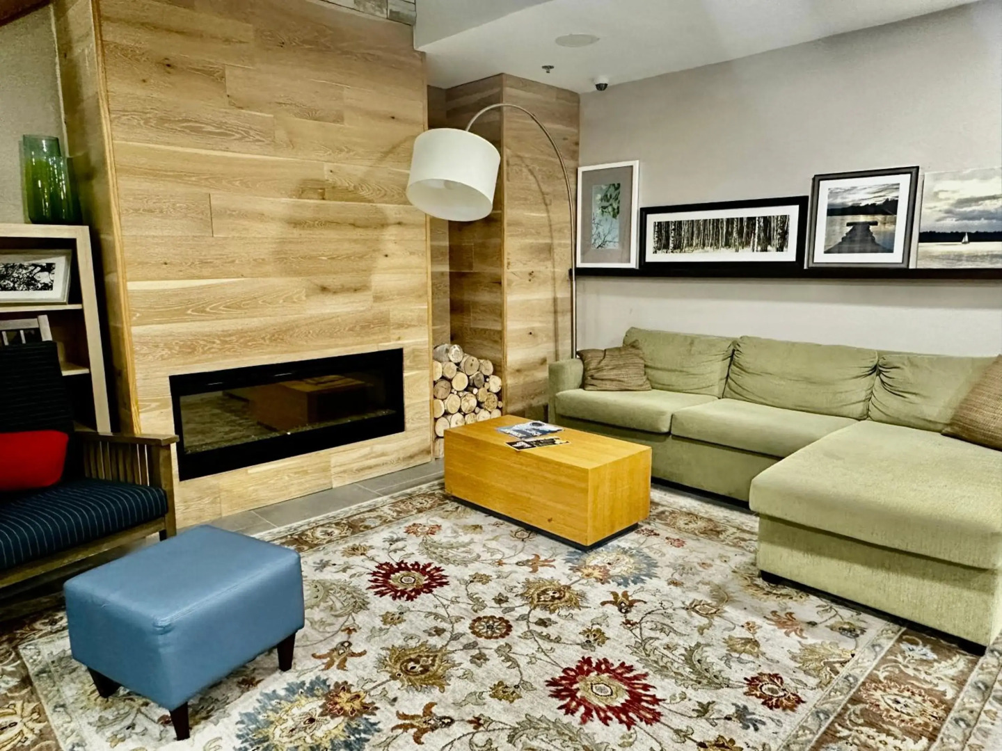 Radiant Inn & Suites