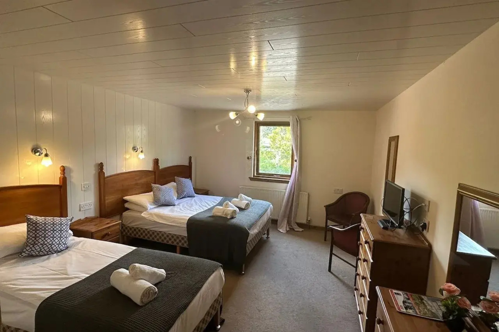 OYO Mackays Travel Lodge Hotel