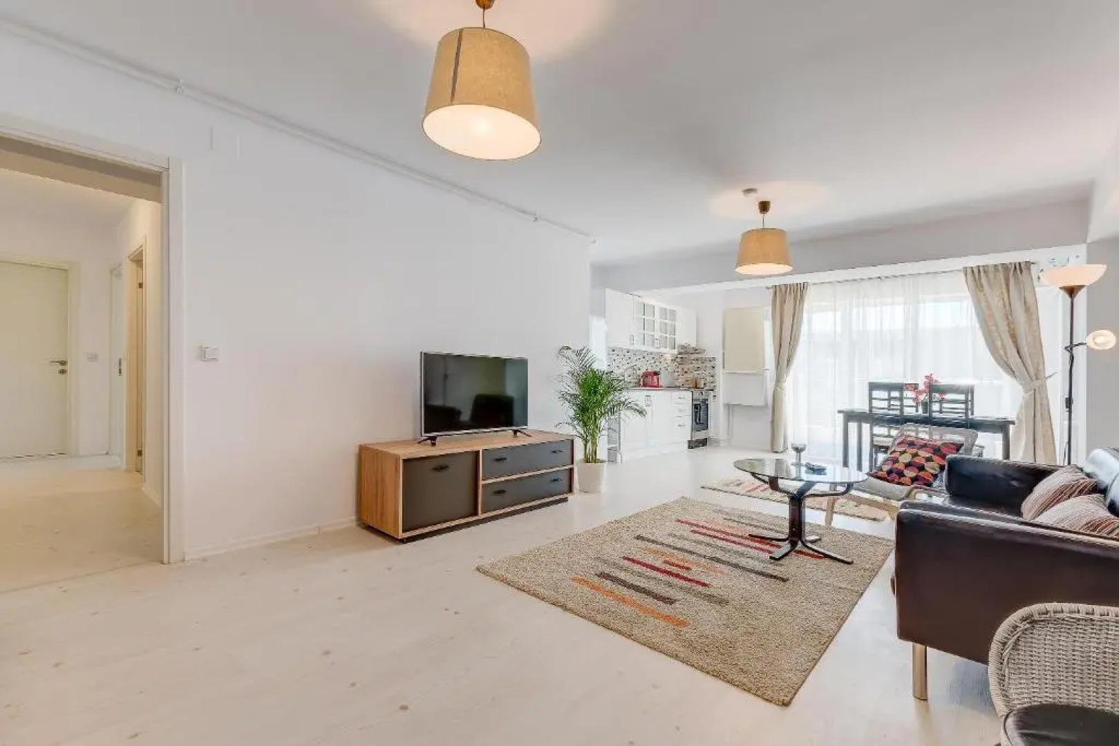 Bucharest Airport Suites & Villas