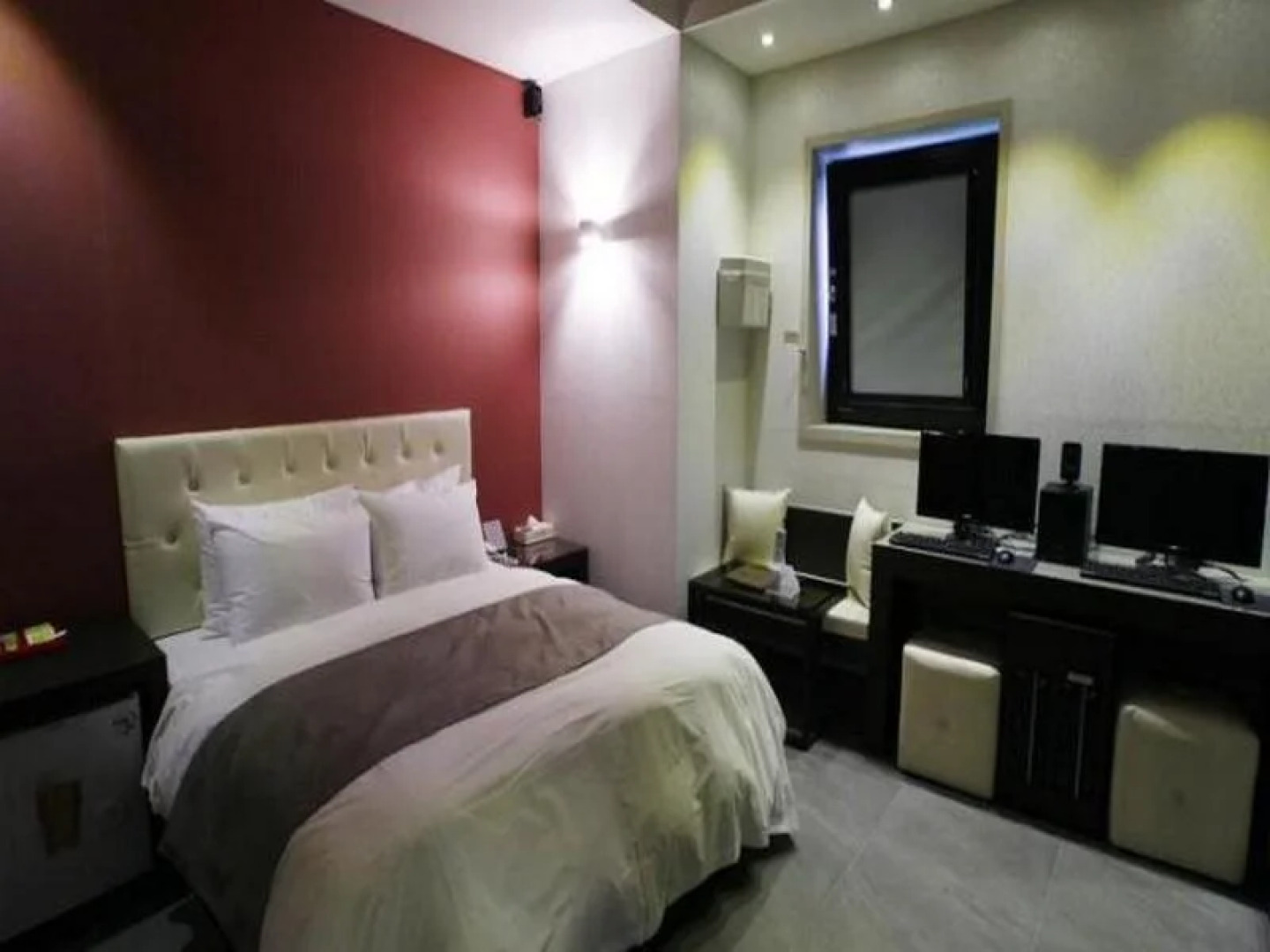 Hotel Myeongjak, Suwon