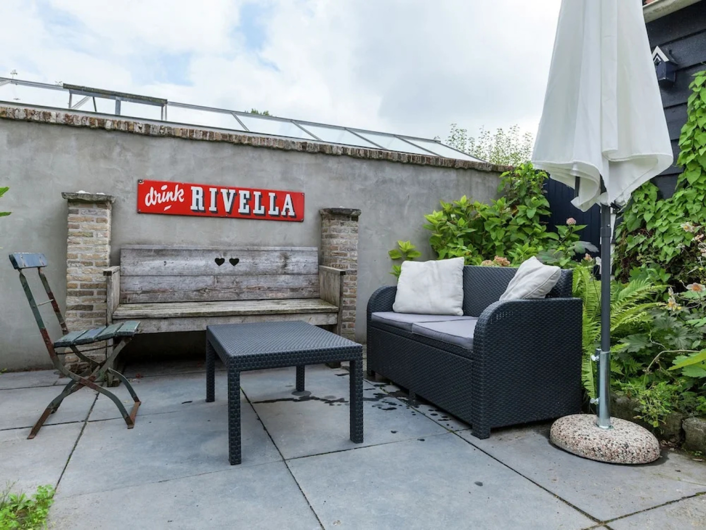 Stylish Holiday Home with Box Bed near Lake Veere