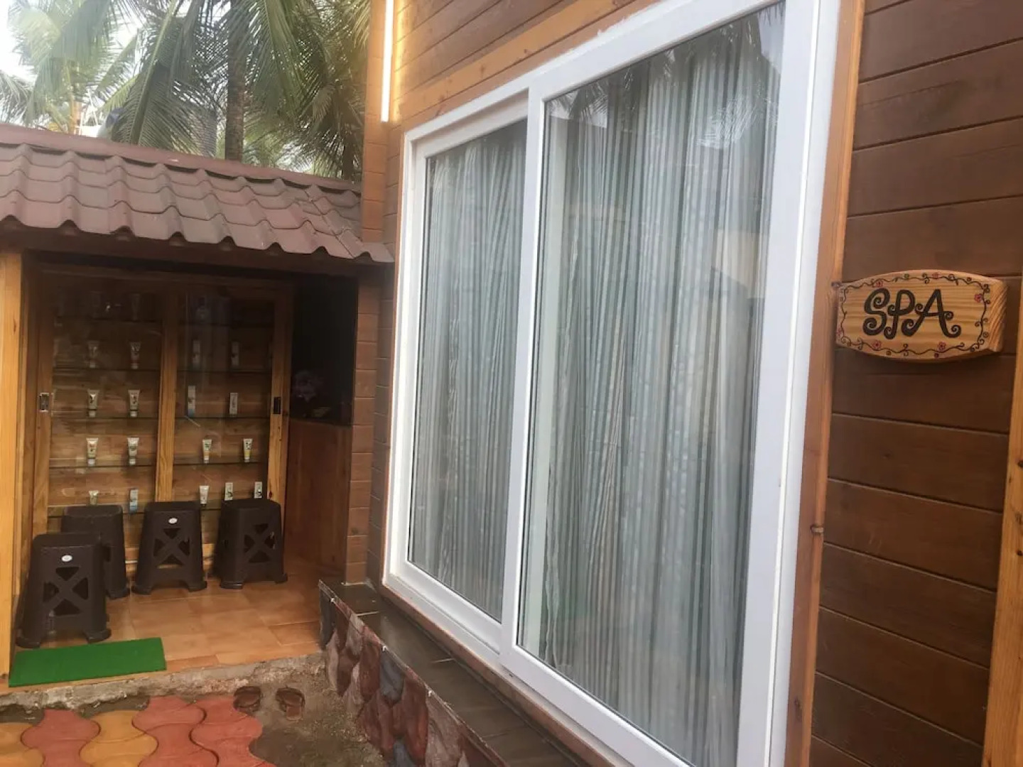 Casa Obrigado Beach Cottages Goa