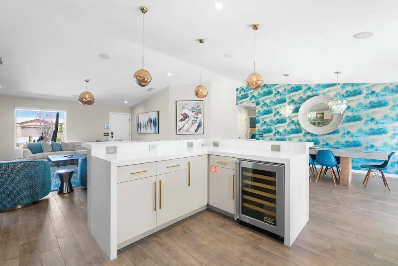 Oasis of Palm Springs