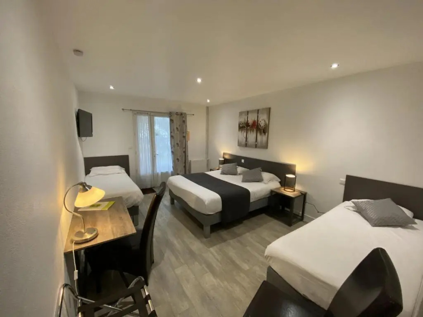 Logis Hôtel l'Oliveraie