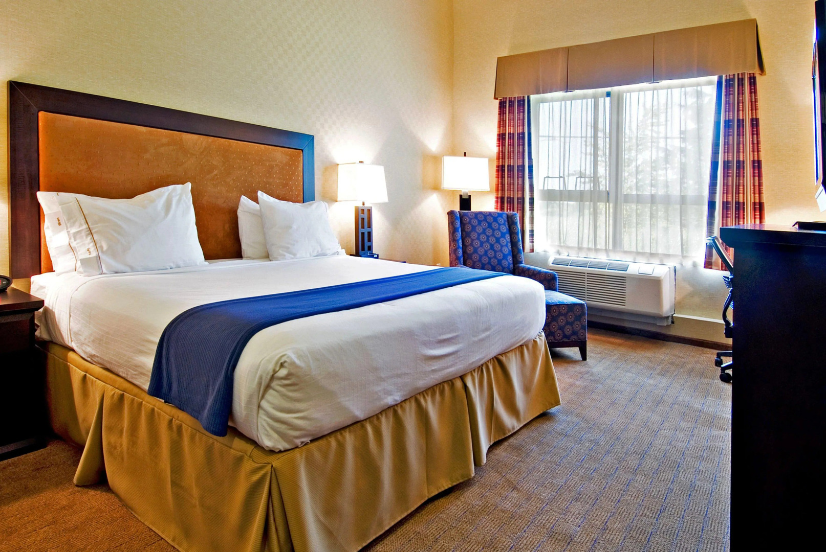 Holiday Inn Express Hotel & Suites Riverport Richmond by IHG