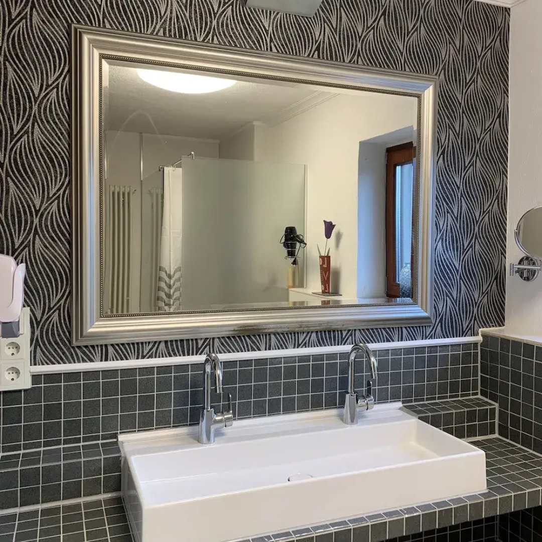 Holiday home with sauna and garden lounge