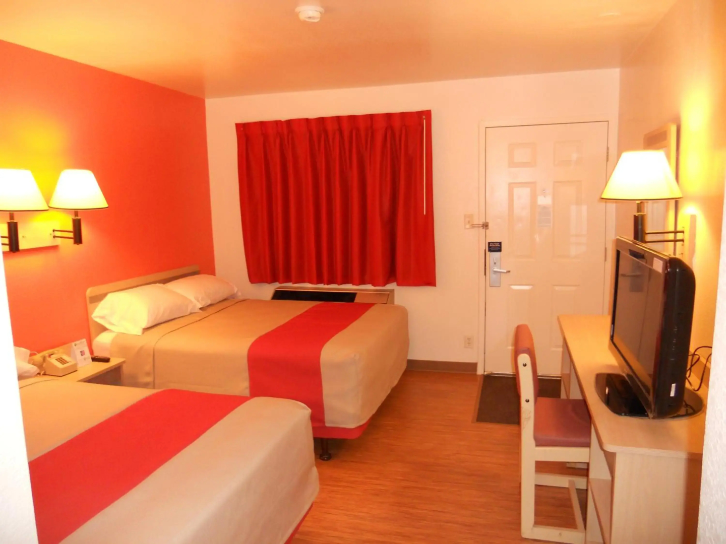 Motel 6 Des Moines, IA - North