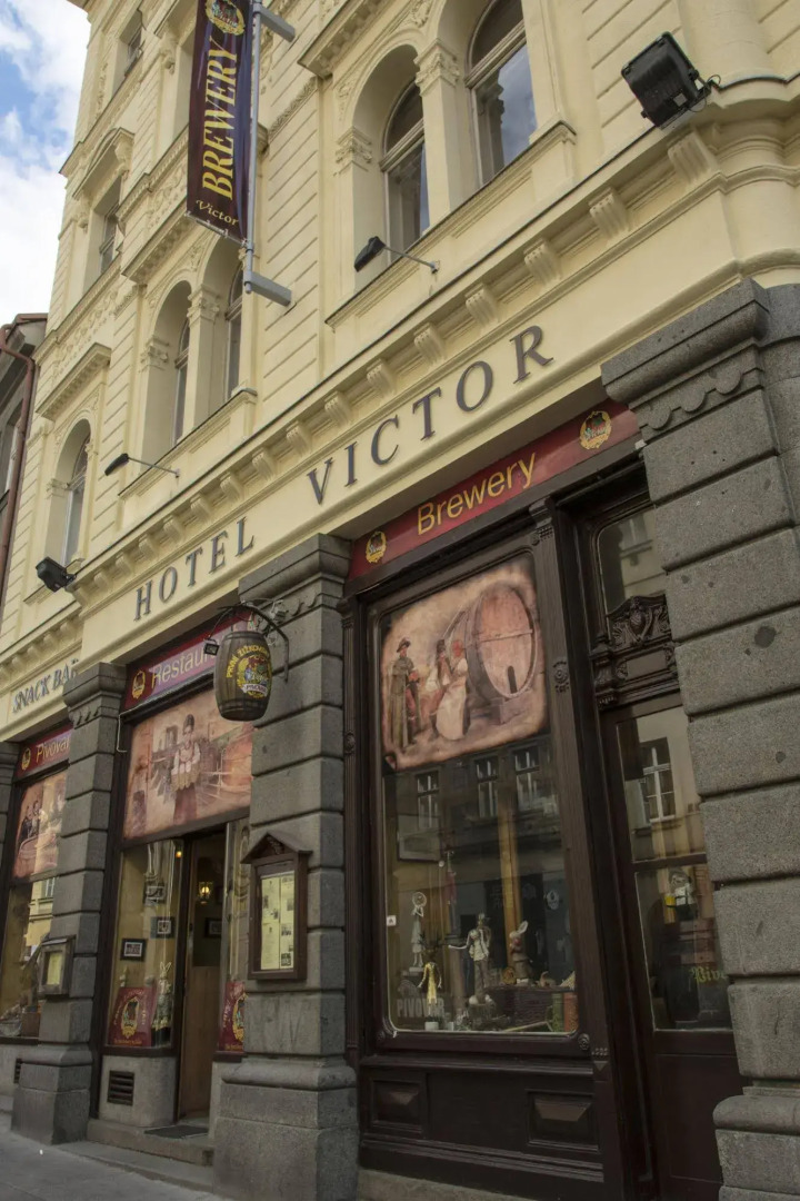 Hotel Victor