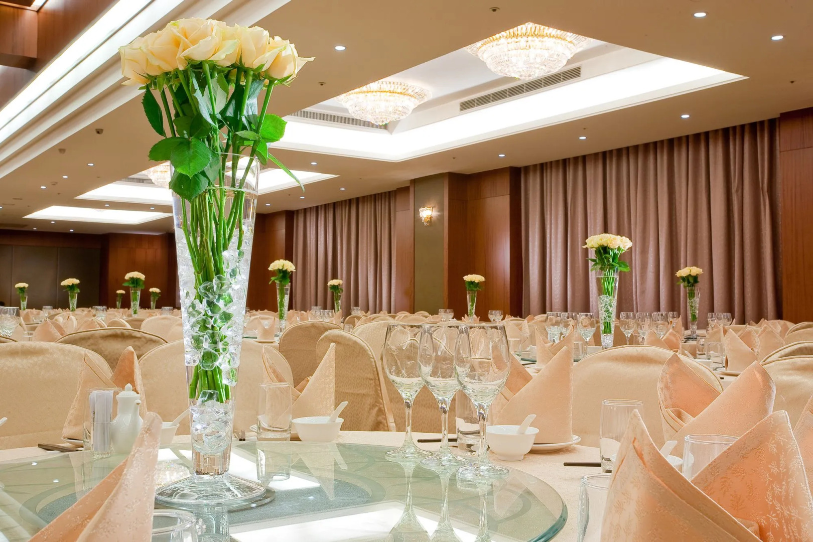 Queena Plaza Hotel Tainan