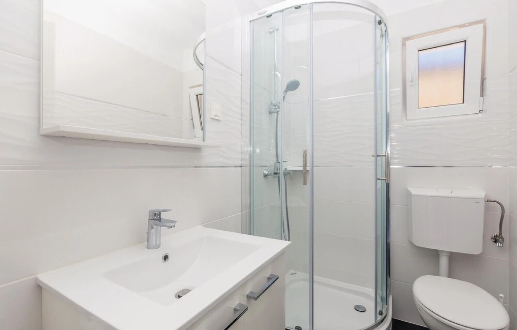 Amazing Home in Linardici With Wifi and 4 Bedrooms