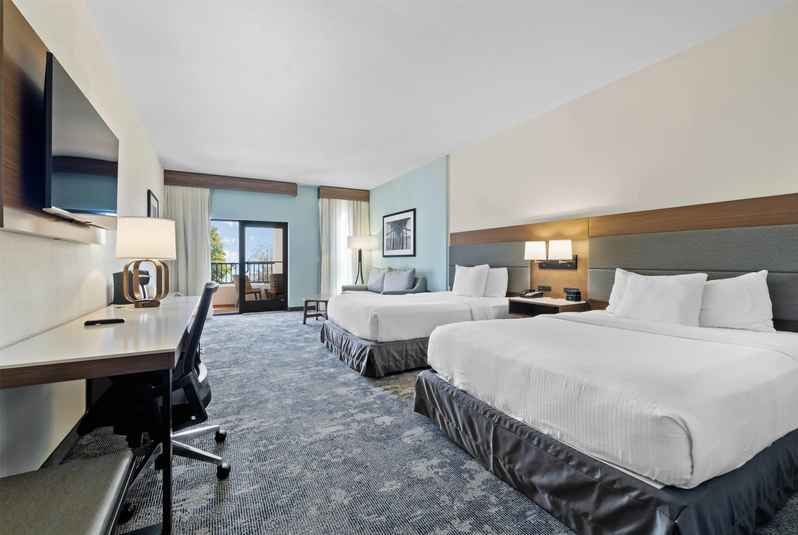 La Quinta Inn & Suites by Wyndham Santa Cruz