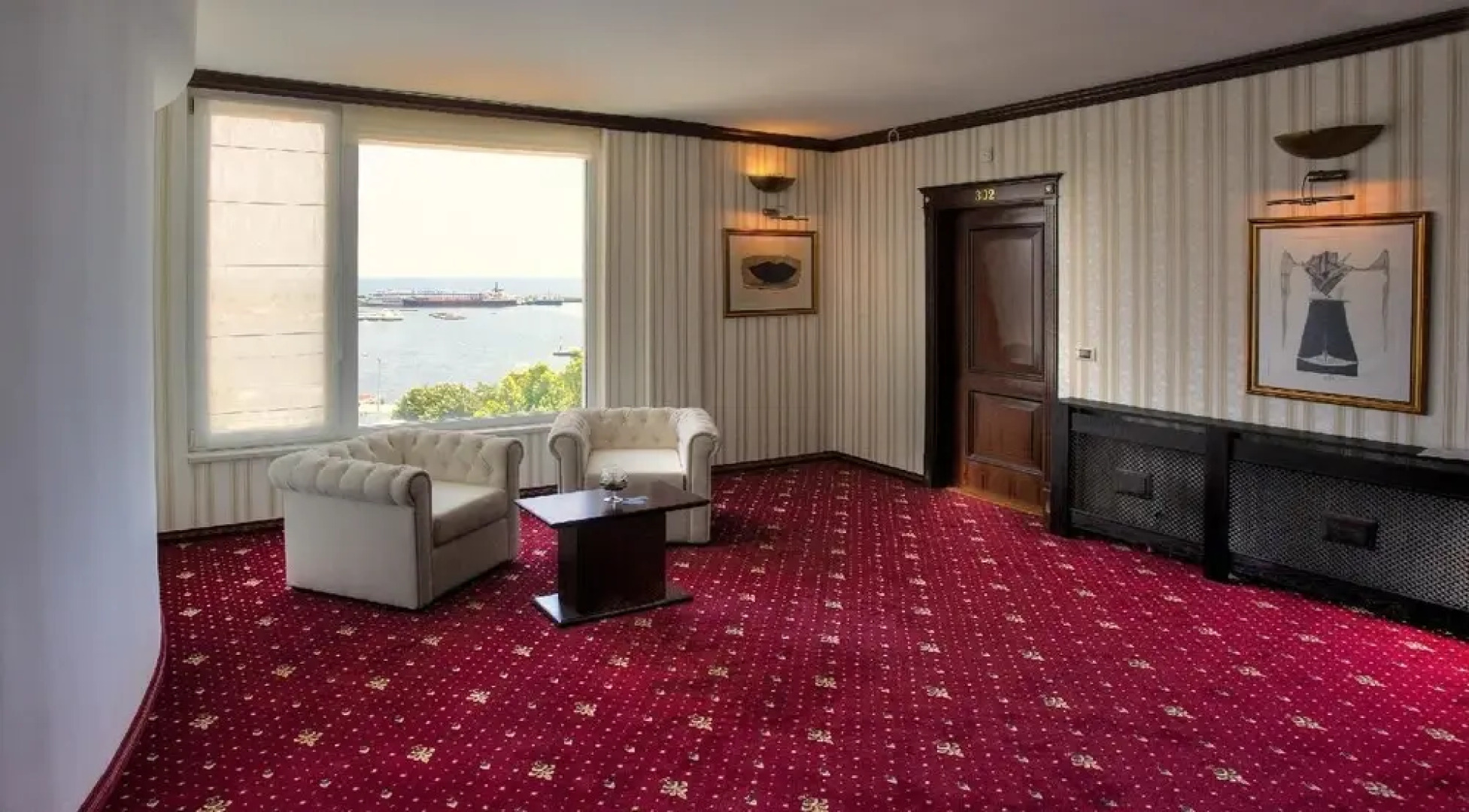 The Mill Hotel / Melnicata